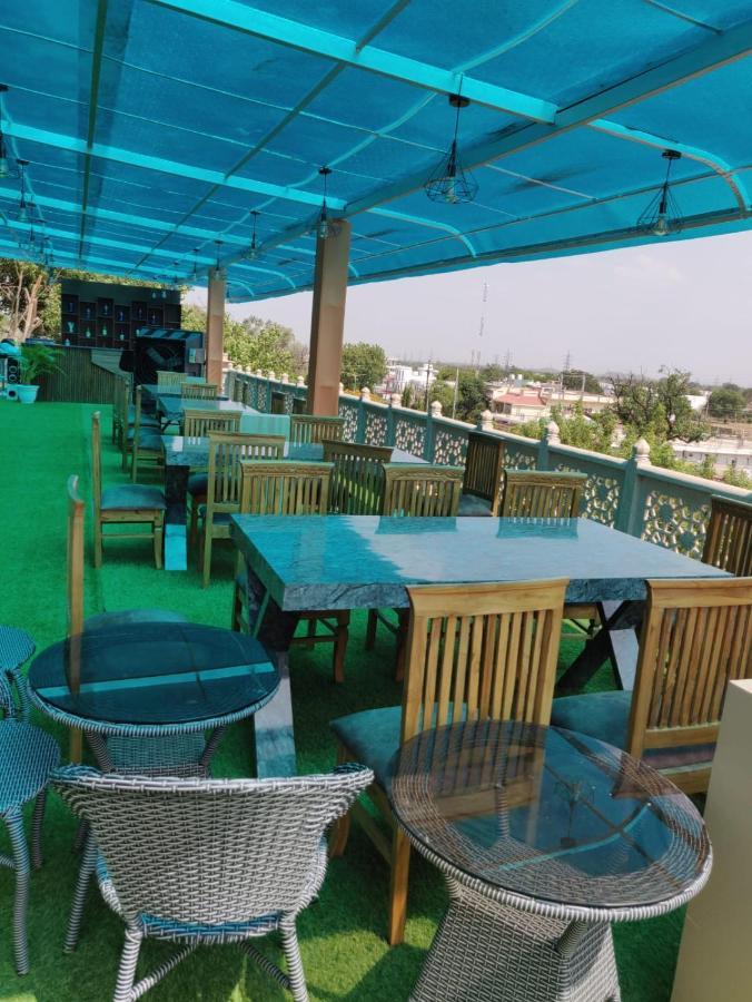 Hotel Virasat By Bookingcare Chhatarpur Εξωτερικό φωτογραφία