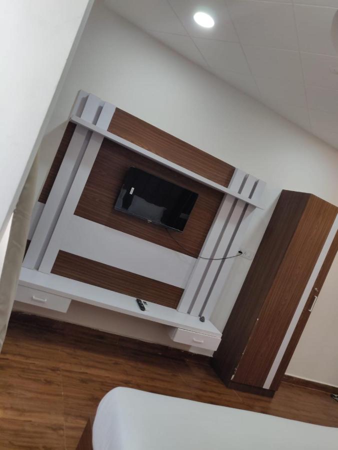 Hotel Virasat By Bookingcare Chhatarpur Εξωτερικό φωτογραφία