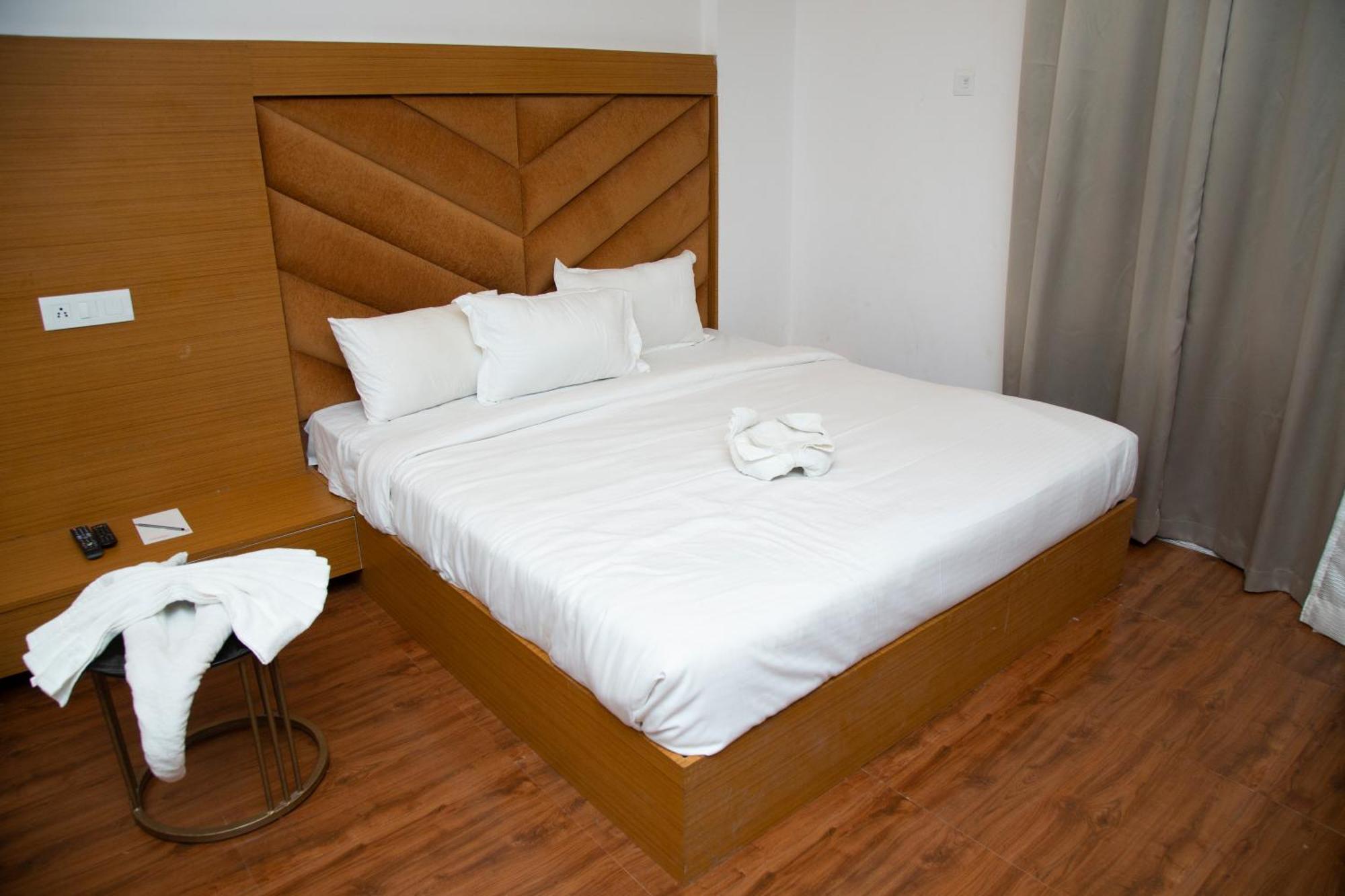 Hotel Virasat By Bookingcare Chhatarpur Εξωτερικό φωτογραφία