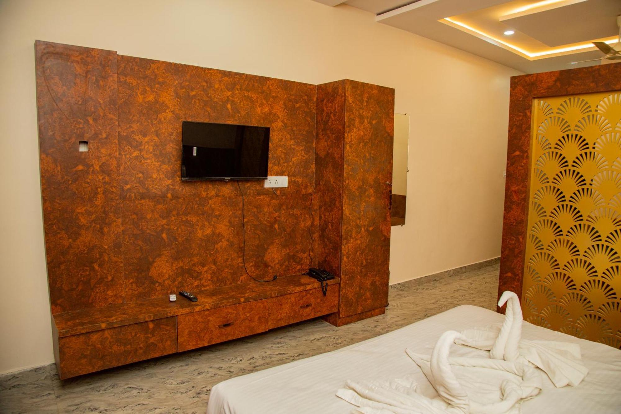 Hotel Virasat By Bookingcare Chhatarpur Εξωτερικό φωτογραφία